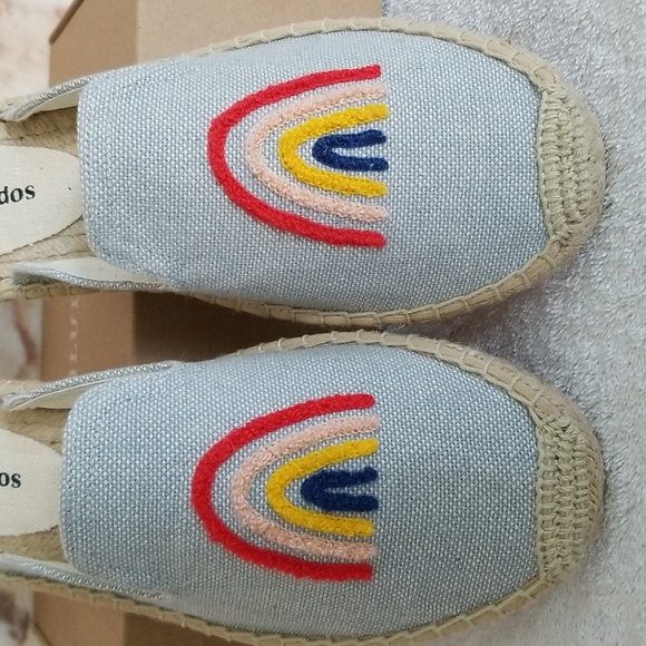 New Soludos Rainbow Embroidered Espadrille Mules - Picture 8 of 9